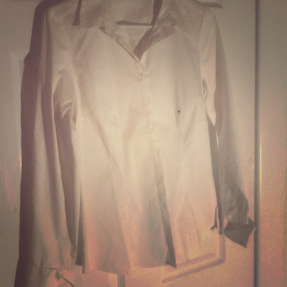 White stretch blouse